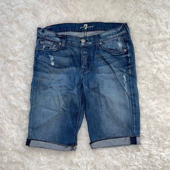 7 For All Mankind Cuffed Bermuda Low Rise Jean Shorts, size 25 - Picture 1 of 6